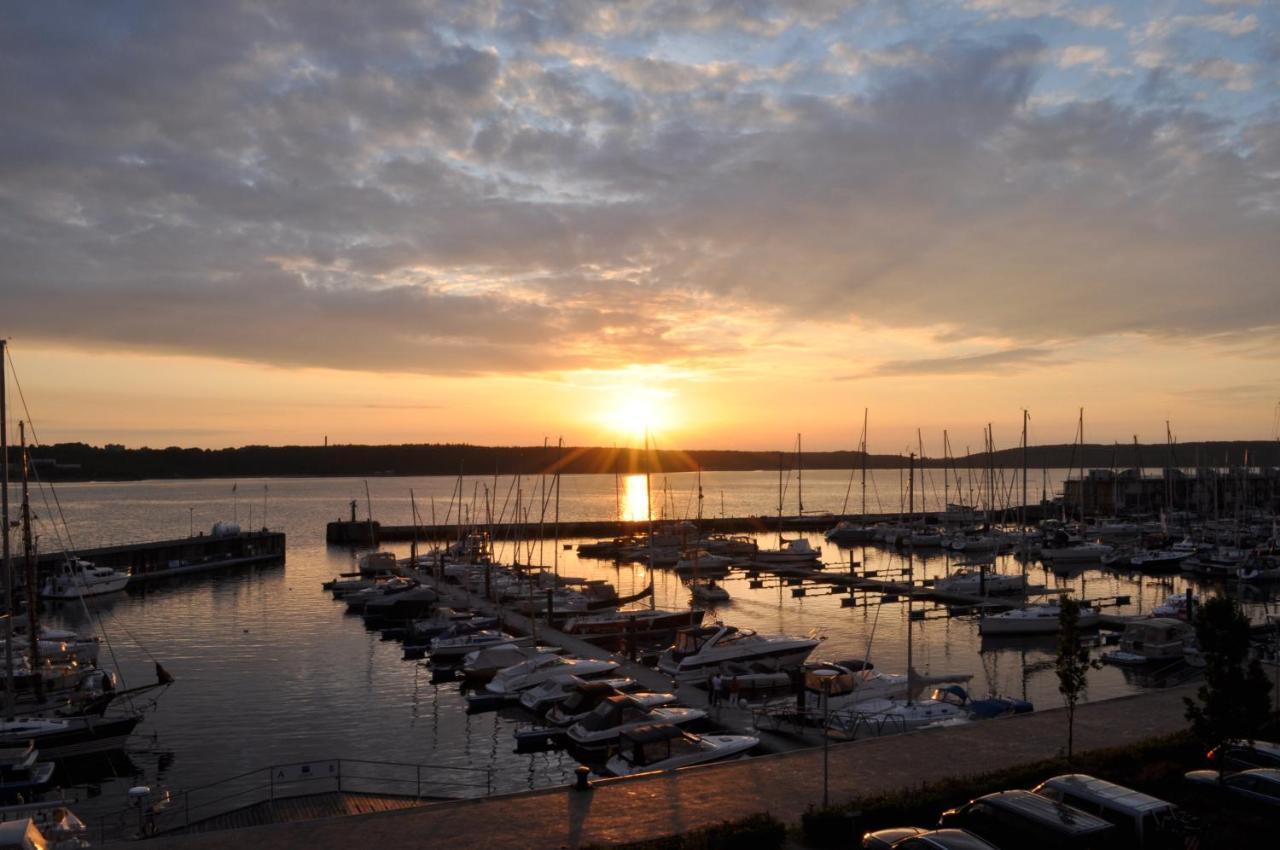 Fewo1846 - Baltic Lodge - Komfortable Maisonettewohnung Mit 3 Schlafzimmern, Balkon Und Blick Auf Die Marina Sonwik Фленсбург Экстерьер фото